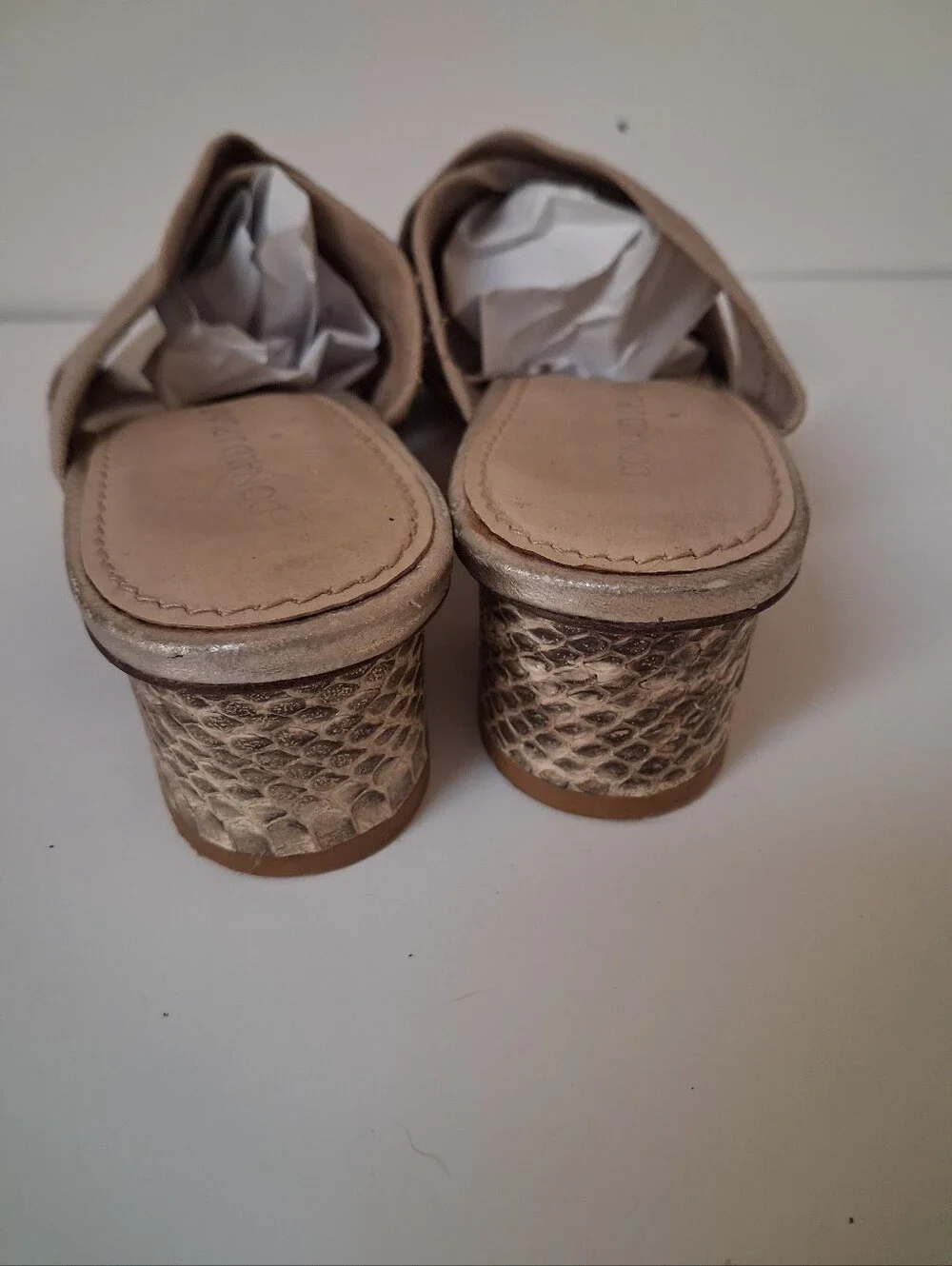 Donald J. Pliner Beige Stretch Slide Sandals Snake Print Block Heel Size 7